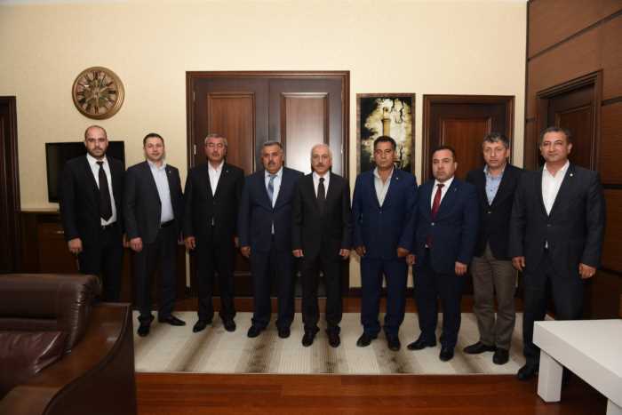 ÇESOB Yönetimi Başkan Zeki Gül'ü ziyaret etti