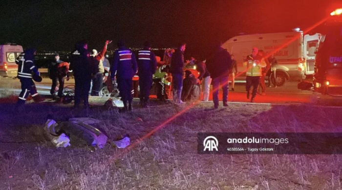 Çorum -İskilip Yolunda Feci Kaza 3’ü Çoçuk 8 Yaralı