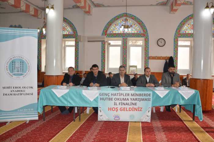 Çorum'da “Genç Hatipler Minberde”