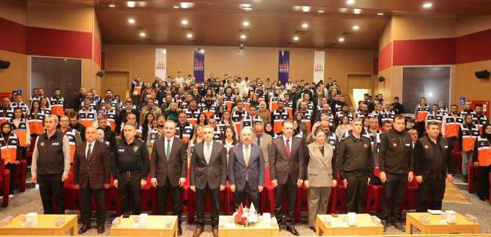 Çorum’da AFAD Gönüllüleri Kimlik Kartlarını Aldı!