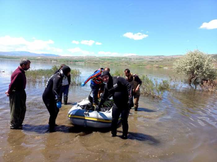 Çorum'da Balıkçı Kayığı Alabora Oldu