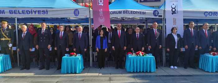 Çorum'da Cumhuriyet'in 100'üncü yıldönümü coşkuyla kutlandı