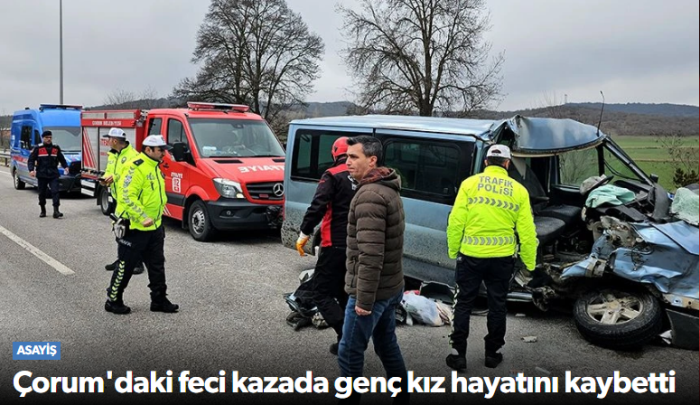 Çorum’da minibüsün tıra arkadan çarptı