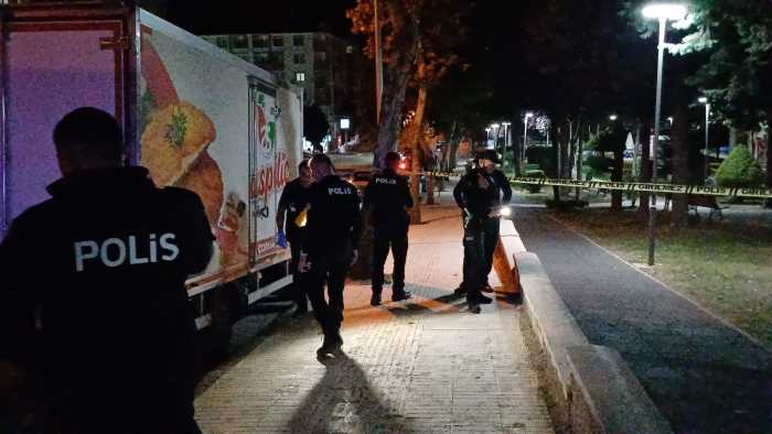 Çorum'da Petshop Dükkanına Silahlı Saldırı 1 Ölü!