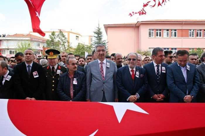 Çorum'da Şehid Karaman'ın cenazesini On Binler uğurladı