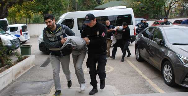 Çorum'dan araç kiralayıp Tokat'ta Hırsızlık yaptılar