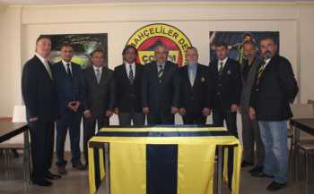 Çorum Fenerbahçeliler şampiyonluk kutlamasını erteledi