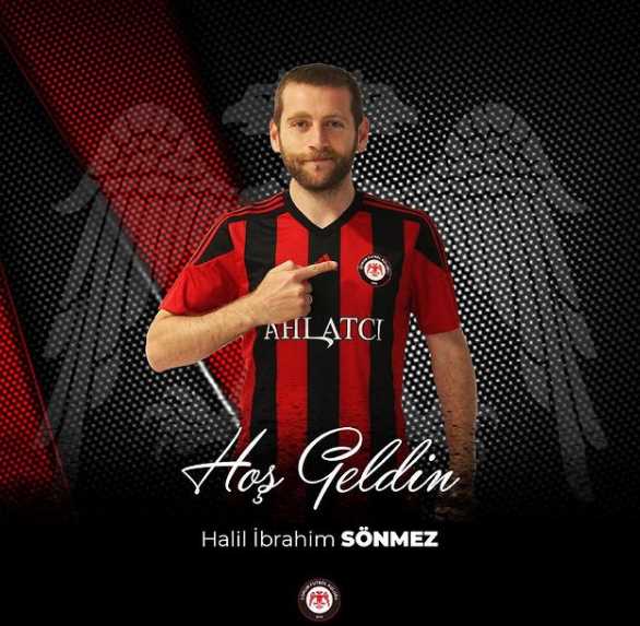 Çorum FK Halil İbrahim Sönmez'e imza attırdı 
