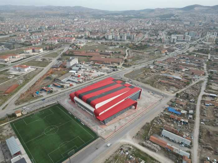 Çorum'un Yeni spor salonu hayırlı olsun 