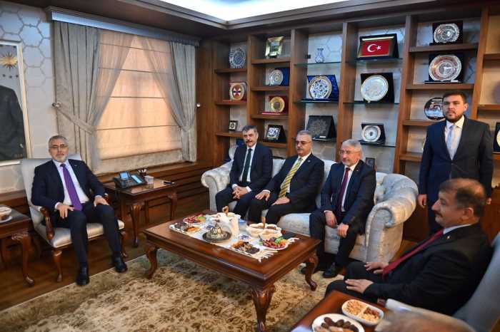 ÇSGB Vedat Işıkhan’ın Çorum Ziyareti başladı