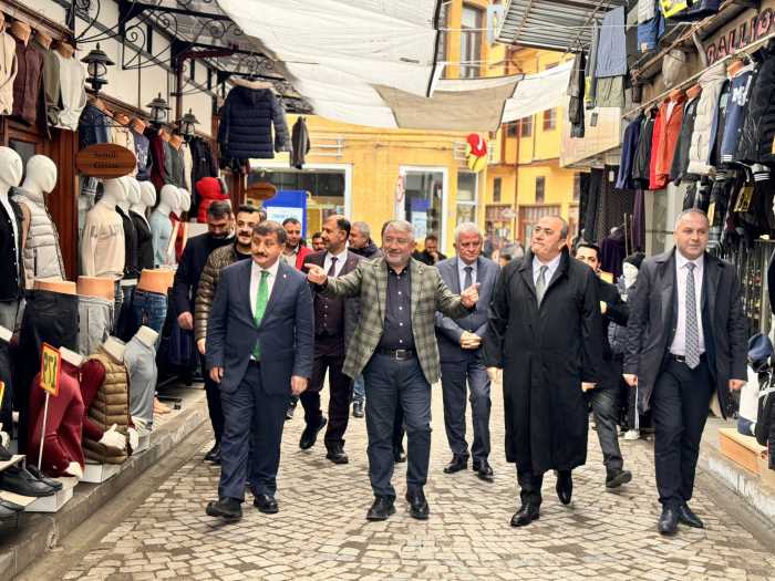 Cumhur ittifakı kent merkezinde tarihi tur yaptı!