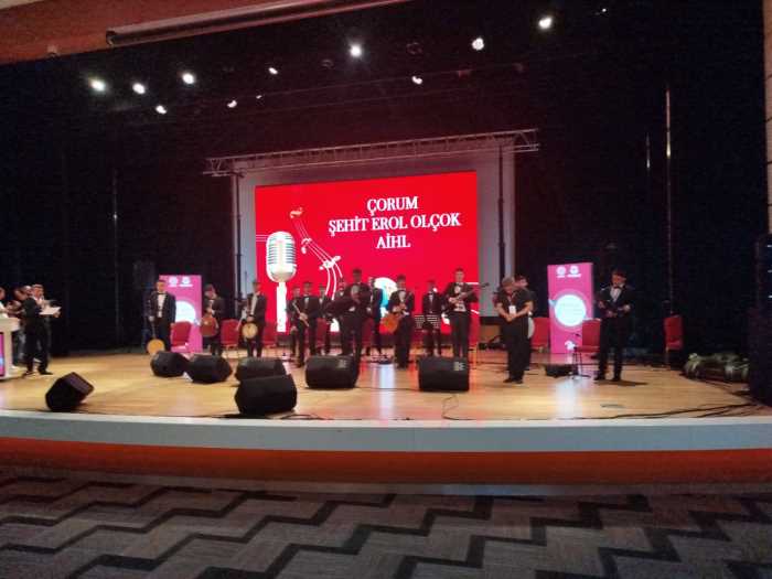 Erol Olçok Anadolu İmam Hatip Lisesi Türkiye Birincisi!