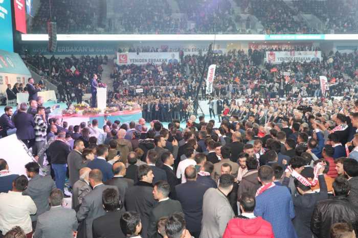 Fatih Erbakan Muhalefete ve İktidara Göz dağı verdi