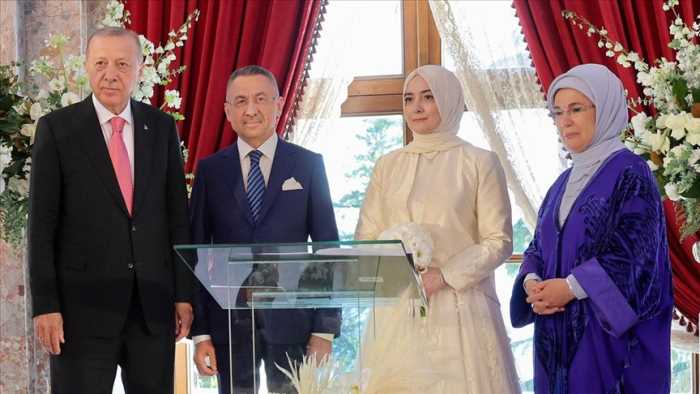 Fuat Oktay ve Hümeyra Şahin dünyaevine girdi