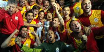 Galatasaray Şampiyon! 4. Yıldızı Taktı...