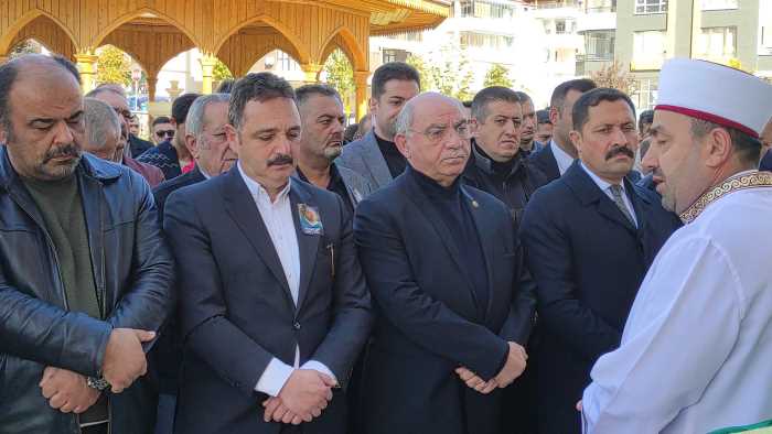 Gazeteci Ferhat Lap son yolculuğuna uğurlandı