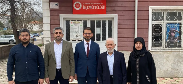 Gömeç Ailesi'nden Anlamlı Bağış!