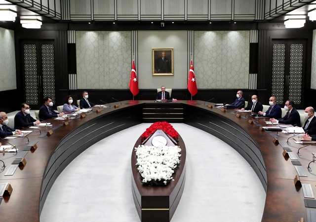 Gözler kabine toplantısında