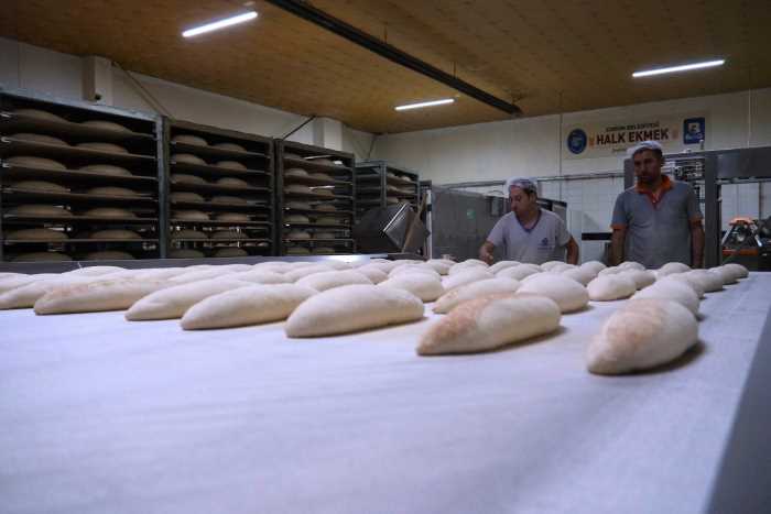 Halk Ekmek Üretim Kapasitesini İki Katına Çıkardı