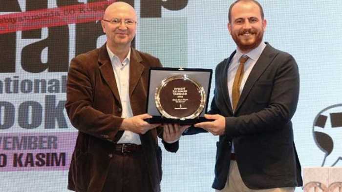 Hemşehrimiz Elvan Kaya Aksarı  “At Sancısı” romanı ile ödülü kazandı