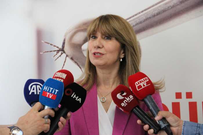 Hocalar Uyardı "Kenelerle İlgili Doğru Bilinen Bazı Yanlışlar"