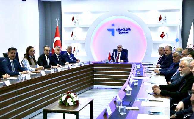 İş arayanlar İŞKUR internet sitesi üzerinden  faydalanacaklar 