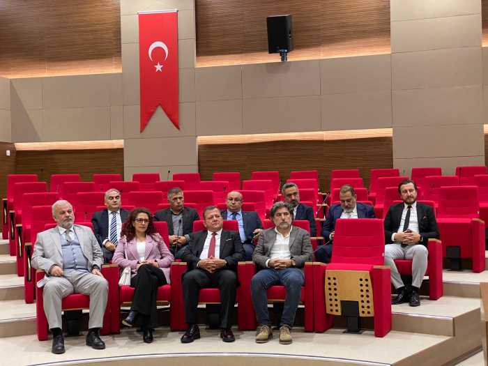 Karadaş "üniversitemizden, bilimden azami ölçüde faydalanmalıyız”