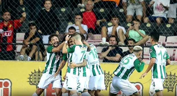 Konyaspor 1-0'la Fenerbahçeyi yendi