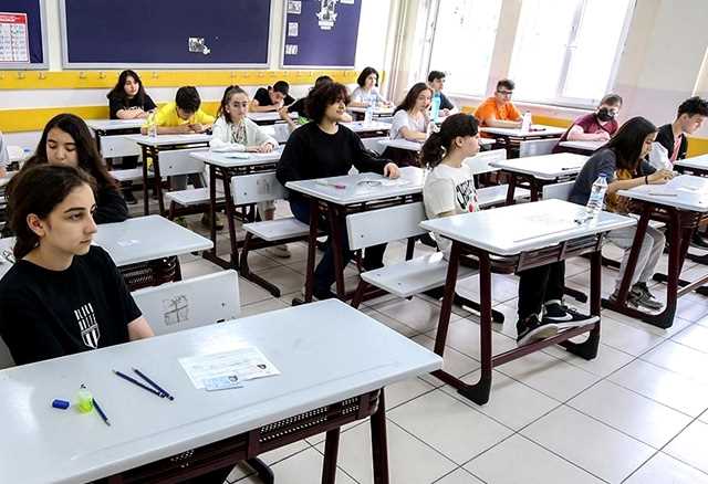 LGS soru ve cevap kitapçıkları yayınlandı