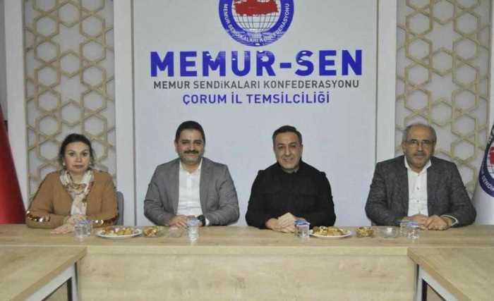 Muhsin Dere Memur-Sen’i ziyaret etti!