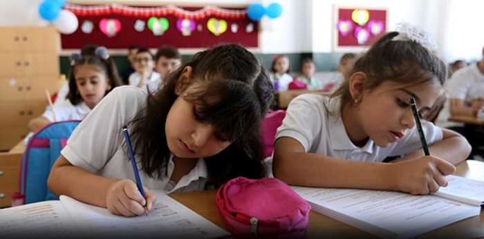Okullar bugün yarıyıl tatiline giriyor