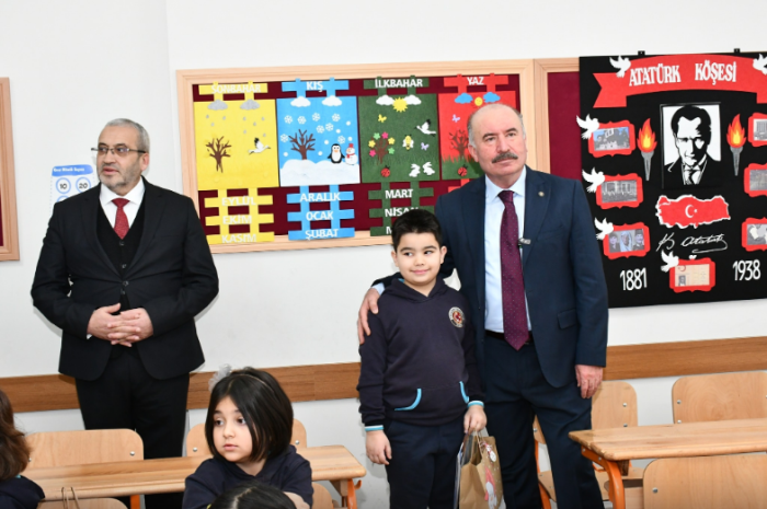 Okullarda İkinci Dönem Pazartesi Günü Başlıyor