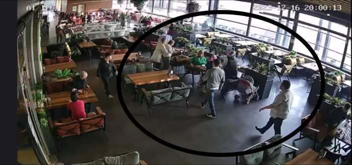 Polis Müdüründen  Hayat Kurtaran "Heimlich" Manevrası