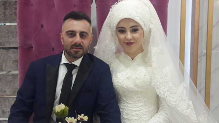 Samet Tuncay Bayatlı ve Elif Kaydı çiftinin mutlu günü