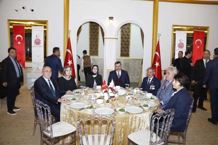 Şehit Aileleri ve Gazilere İftar Programı  Düzenlendi