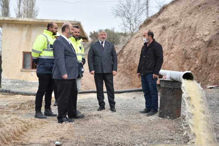 Su kuyuları açma çalışmaları sürüyor