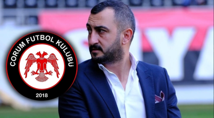 Tahsin Tam ile yollar ayrıldı