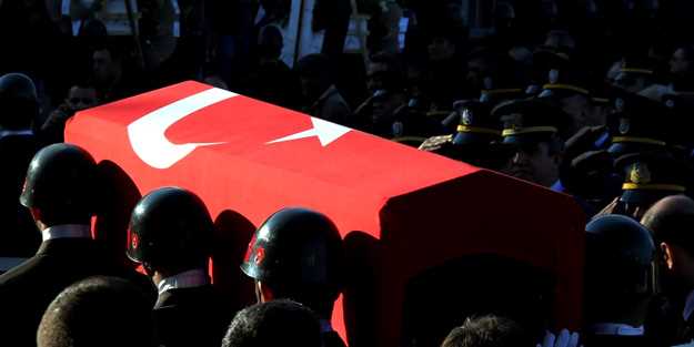 Türk askerine saldırı! Şehidimiz var