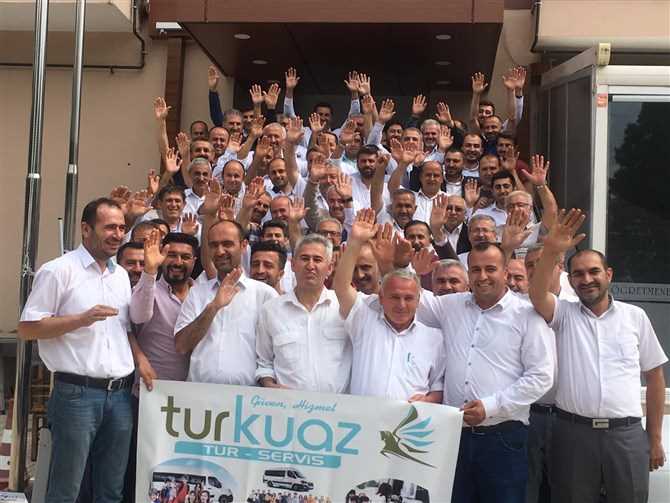 Turkuaz Tur’dan çalışanlarına motivasyonu yemeği