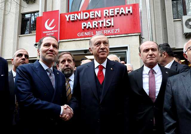 Y.Refah 13-14 yerde AK Parti'den seçime girecek